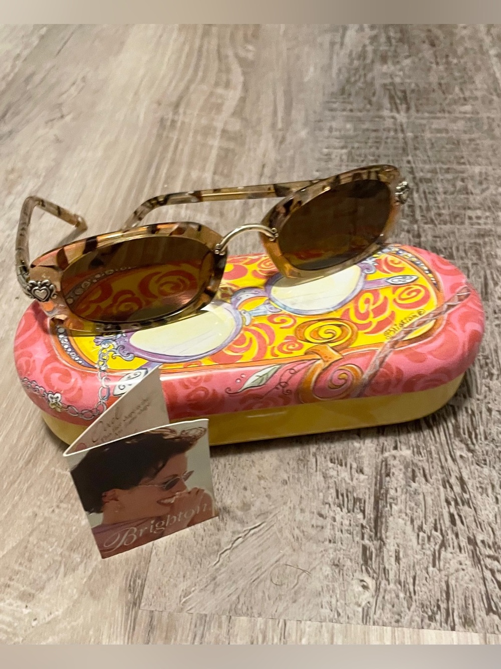 Brighton French Quarters Sunglasses with Brighton Case, tortoiseshell brown